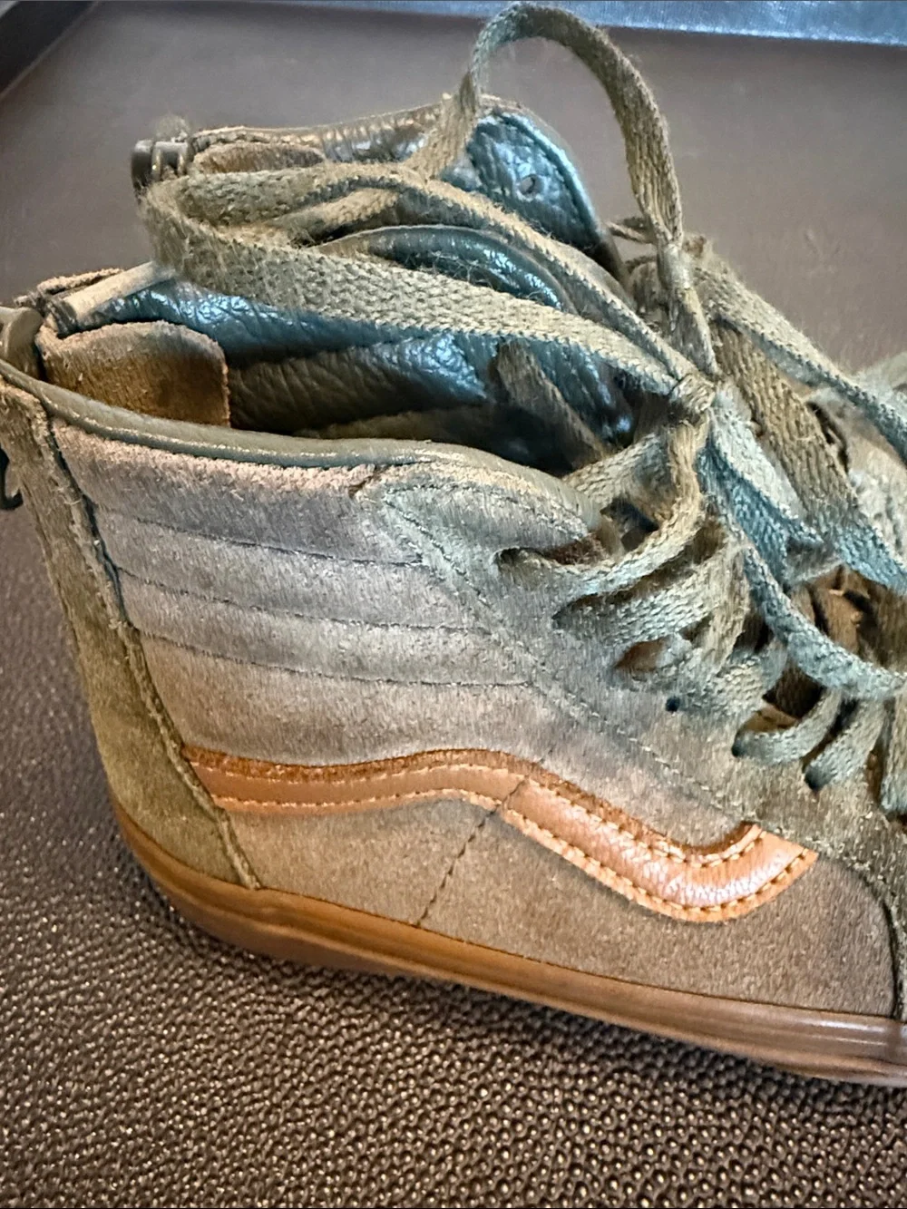 Vans Olive Green Gum Suede High-Top Sneakers size 11